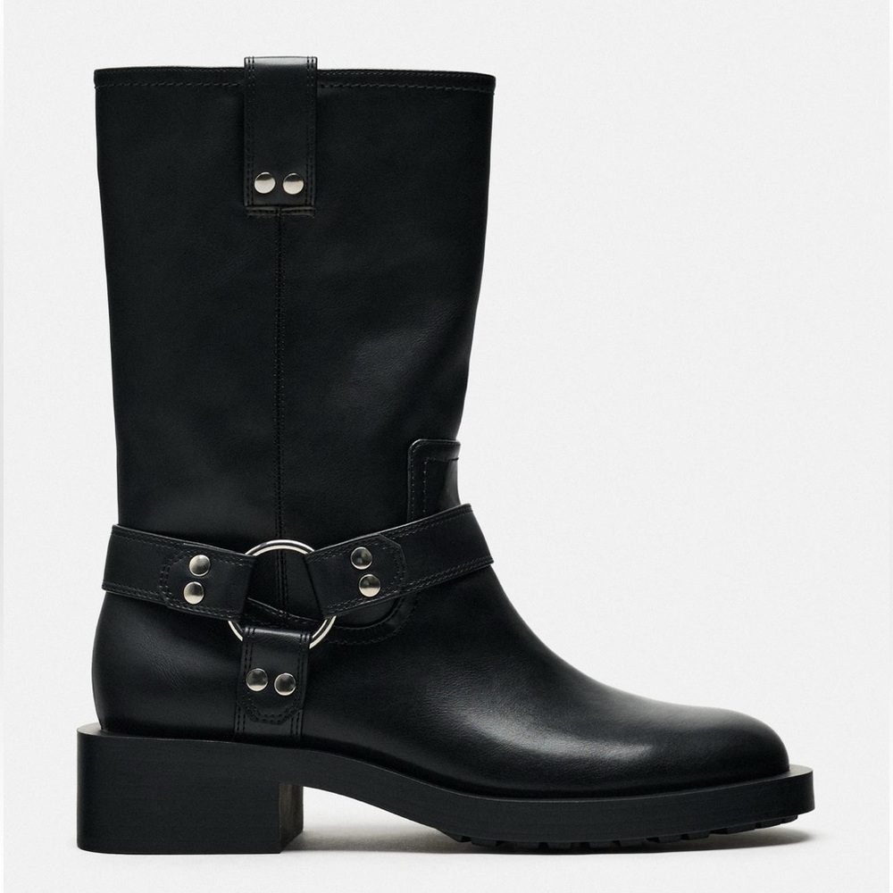 ZARA LOW HEEL BIKER ANKLE BOOTS